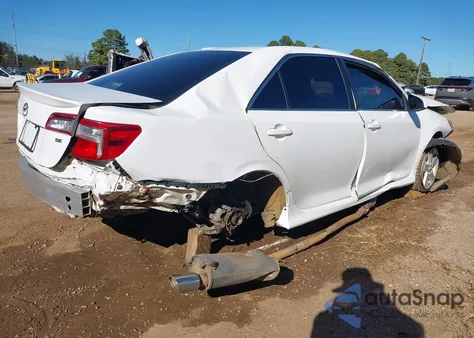 2014 Toyota Camry Se из США, поврежденный, VIN 4T1BF1FK0EU760236